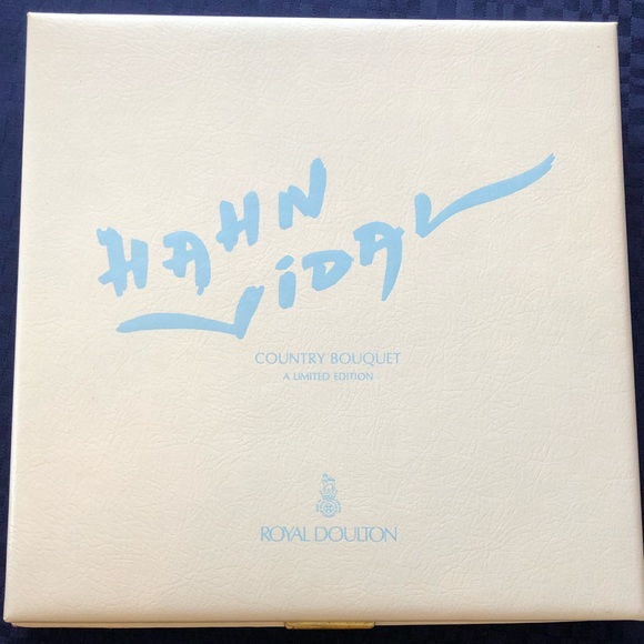 Royal Doulton, Hahn Vidal Collectors plate. Country Bouquet - Picture 4 of 4